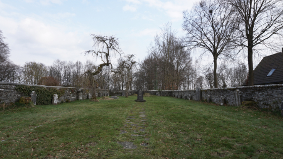 Der Menzerather Friedhof